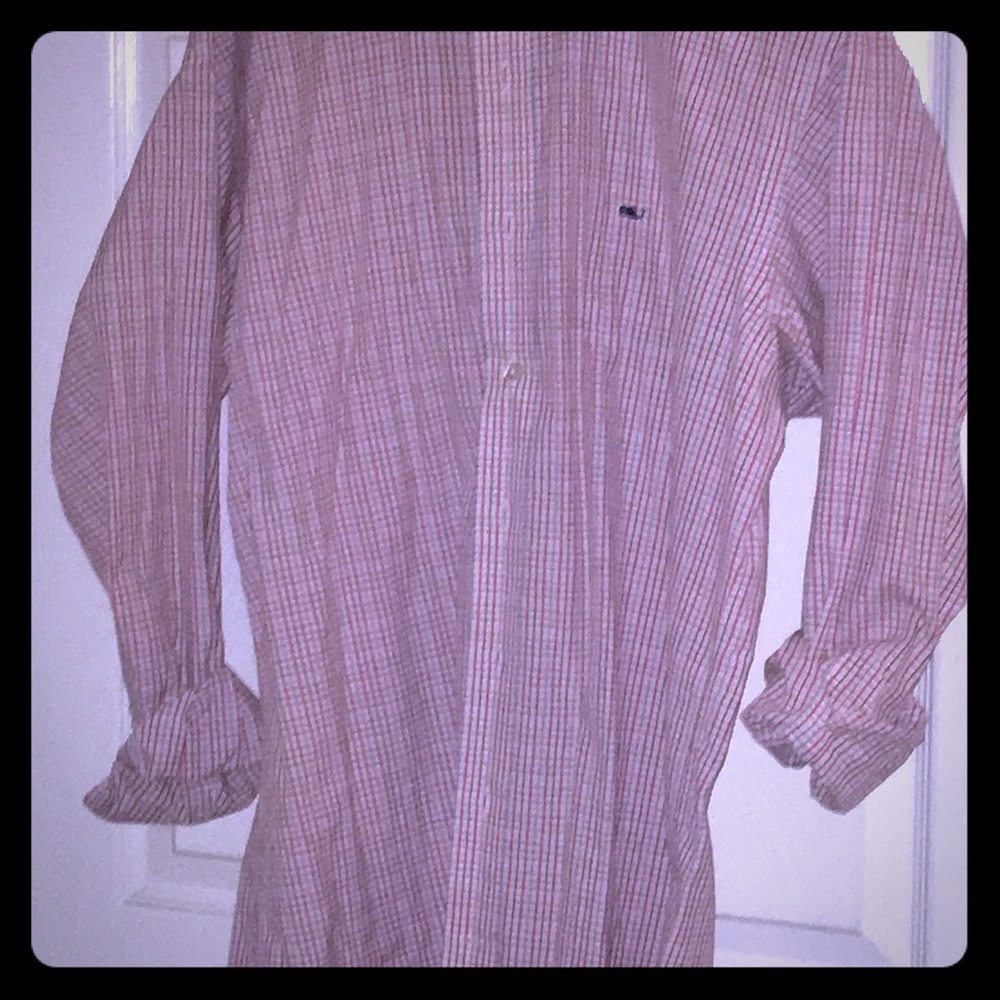 Vineyard Vines Button down